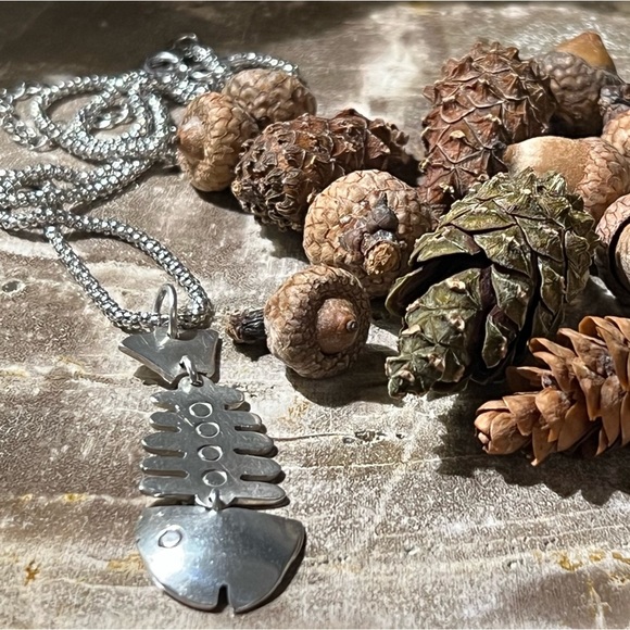 Taxco Jewelry - Authentic Vintage Taxco Silver Fish Skeleton Fishbone Signed TR-79 925